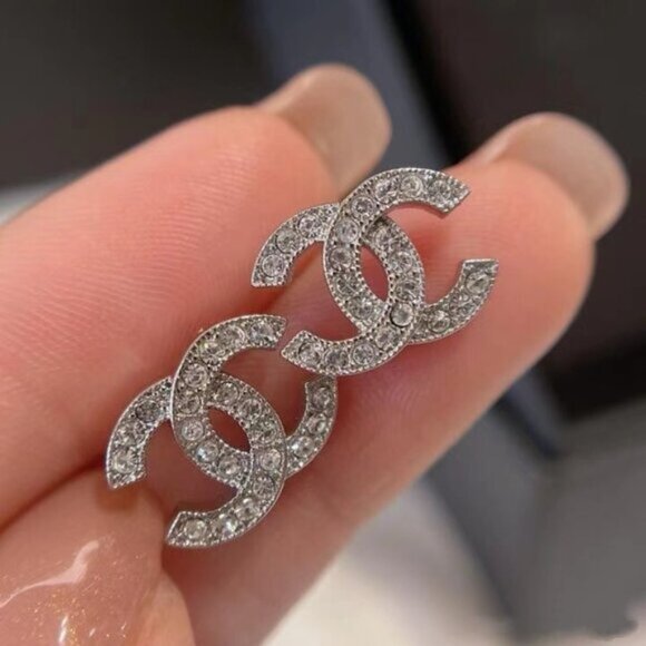 CHANEL Silver Earrings - Picture 3 of 7